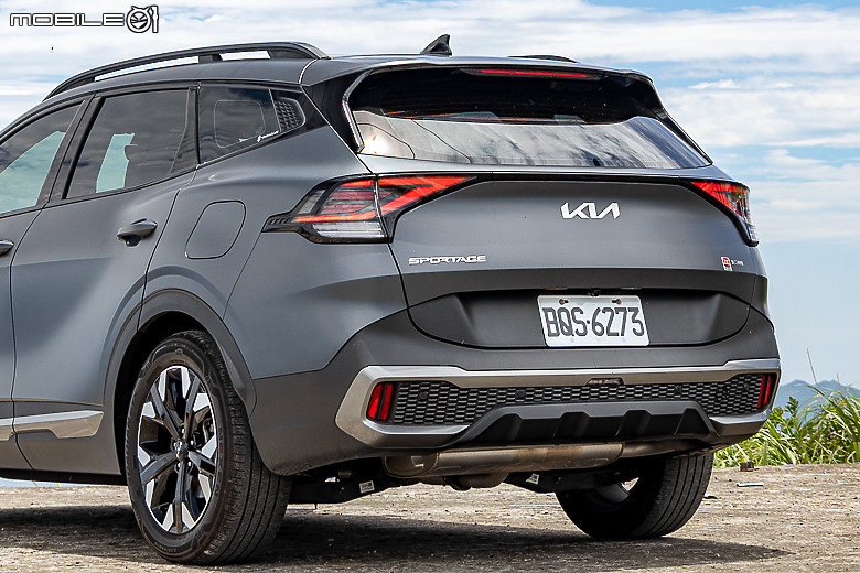 Kia Sportage X-Line 4WD 試駕|以前衛設計、豐富配備打動人心的特色休旅!