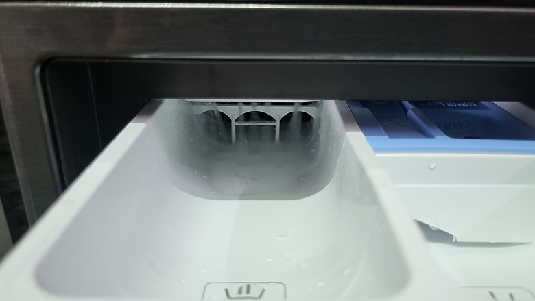 小小一顆讓洗衣機化身氣泡水效果