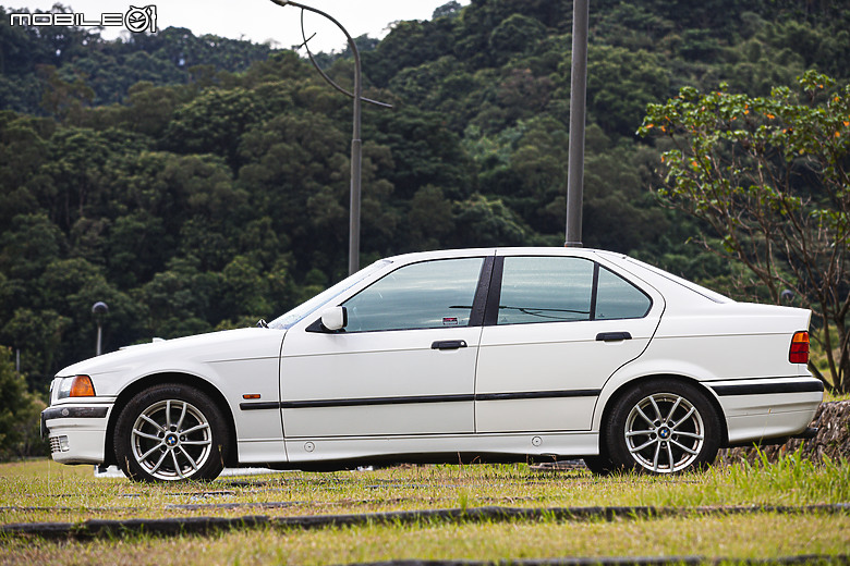 1997年BMW E36 318is 經典老車分享