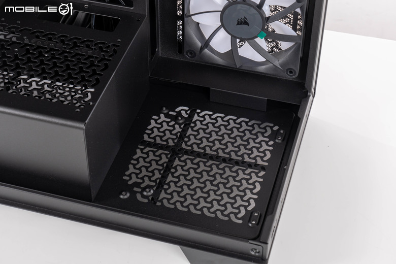 CORSAIR 3500X 開箱實組 支援背插設計以及具備高效散熱潛力的中階機殼選擇