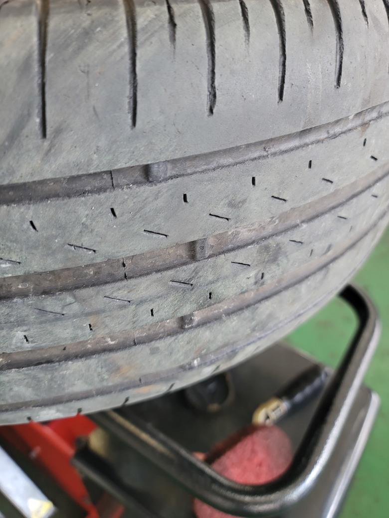 歐車配日胎 Dunlop Sport Maxx 060+短期心得