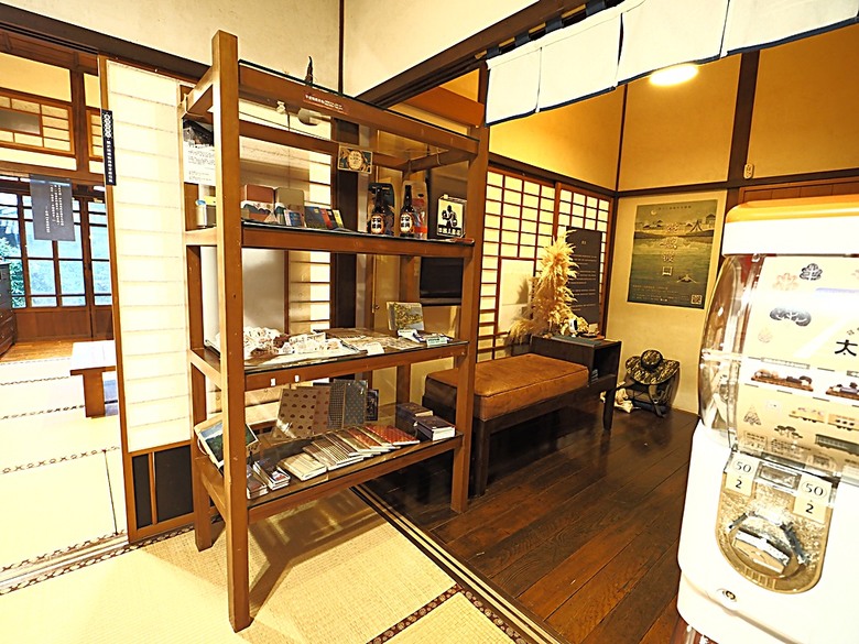 宜蘭文學館、宜蘭設治紀念館、宜蘭人故事館、蘭陽原創館、丟丟噹森林公園、幾米廣場 — 搭火車去宜蘭旅行之 宜蘭城南散步