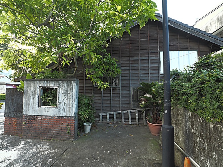 宜蘭文學館、宜蘭設治紀念館、宜蘭人故事館、蘭陽原創館、丟丟噹森林公園、幾米廣場 — 搭火車去宜蘭旅行之 宜蘭城南散步