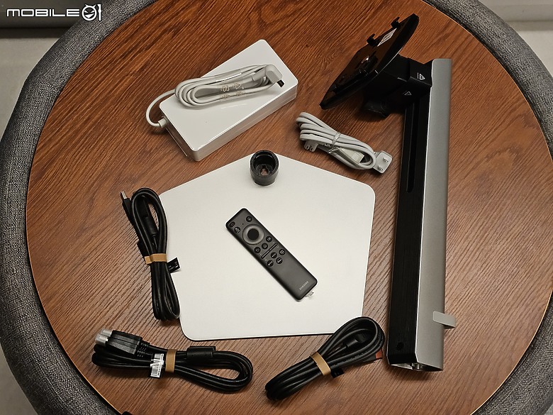 點我看大圖 【Odyssey OLED G8】『娛樂 + 智慧 + 工作 + 生活 + 居家』 通通集於一身❗
