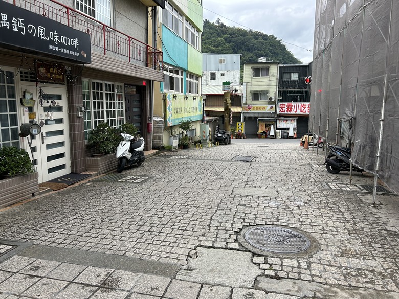 晨 騎 梨 山 ( 下 集 ) 梨 山 再 見