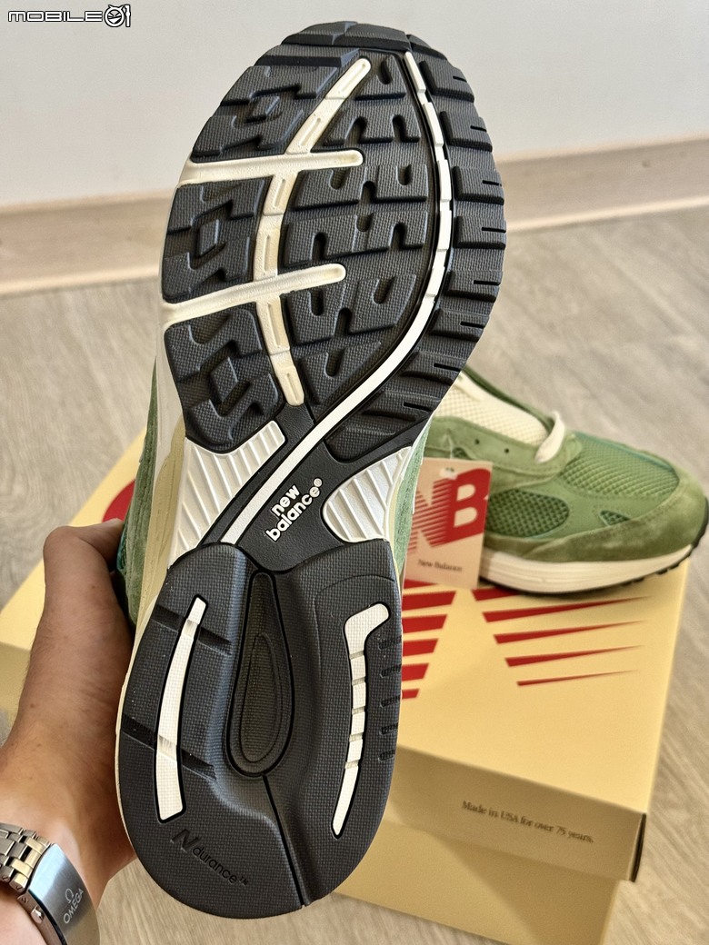 (分享)new balance 993 Chive 同場 990 v1 green 的綠綠組合