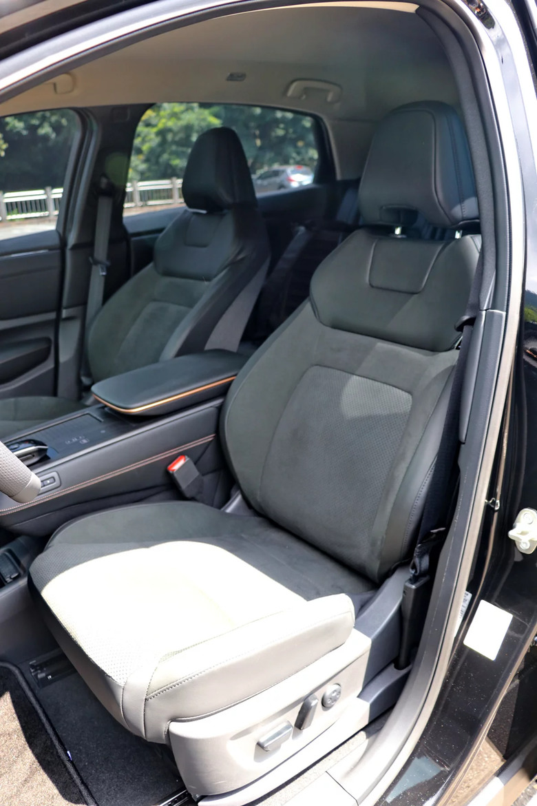 Ariya媒體試駕出爐，新型日系禪風SUV！