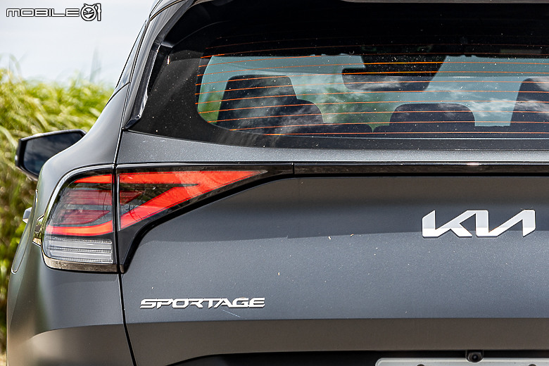 Kia Sportage X-Line 4WD 試駕|以前衛設計、豐富配備打動人心的特色休旅!