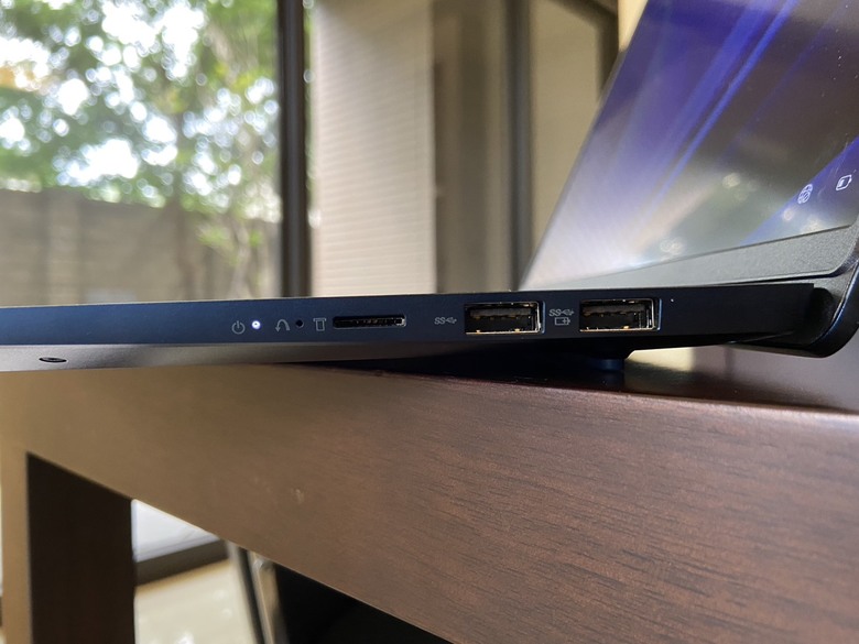 IdeaPad Slim 5/Ultra 7-155H/Ai 16吋輕薄筆電 簡單開箱分享
