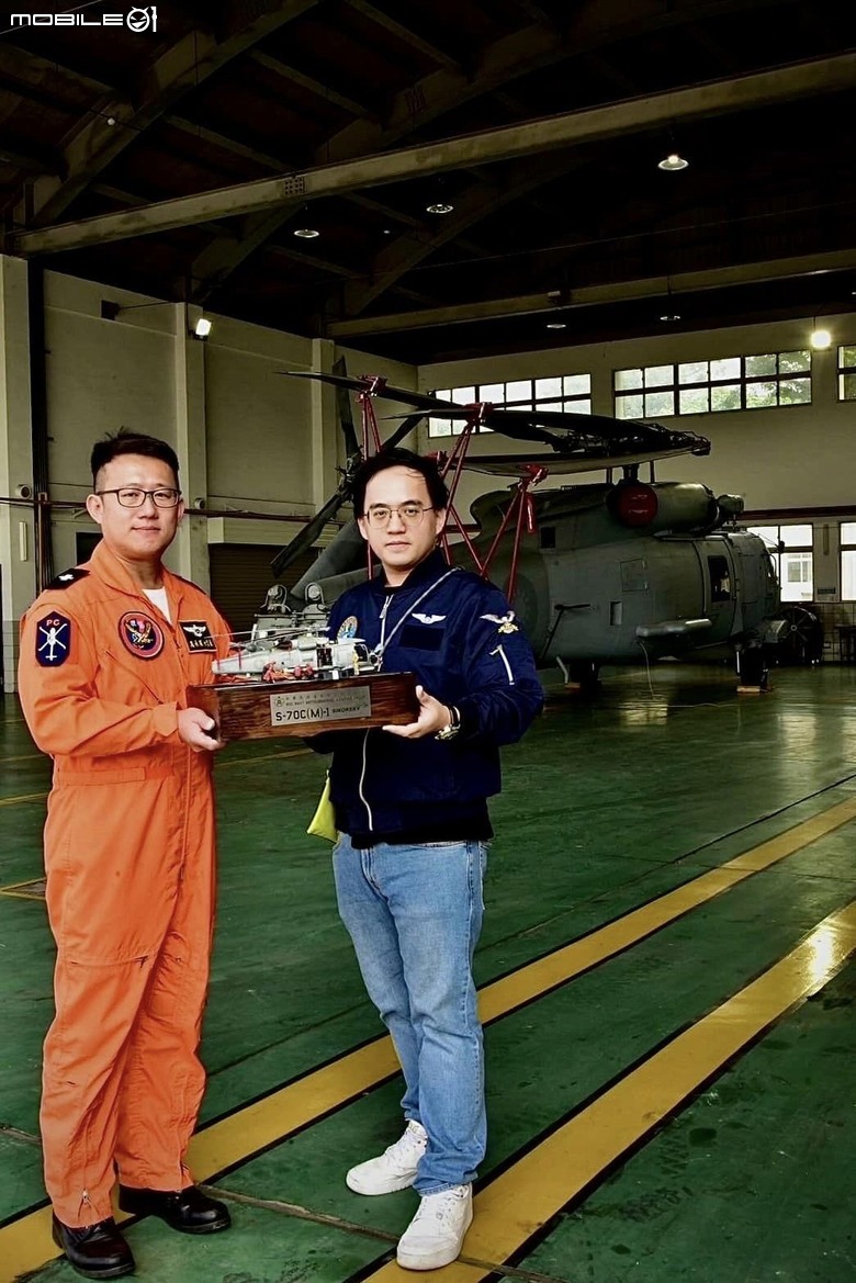 點我看大圖 中華民國海軍反潛航空大隊 S-70C(M)-1 神鷹反潛直昇機