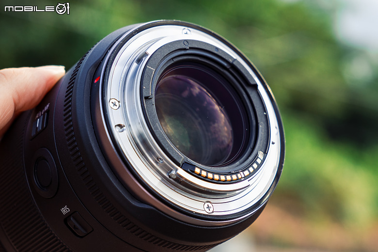 Canon RF 35mm f/1.4L VCM 評測報告｜攝錄一體、更輕更小更強大！