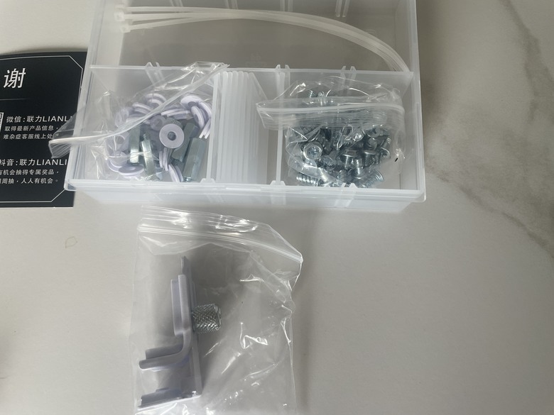 居然可以全部拆光光？！聯力A3-mATX一款緊湊靈活安裝的小機殼開箱