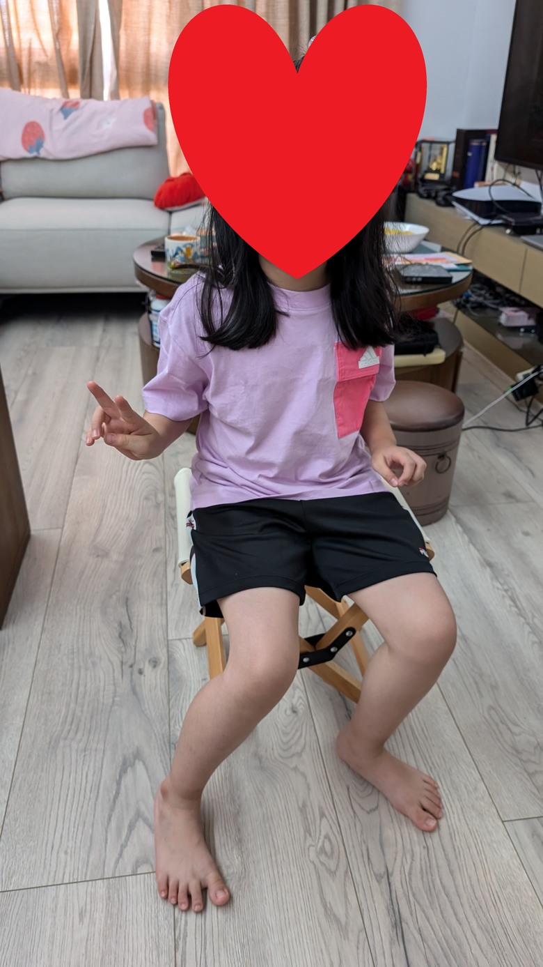 參加Volvo春日好行打卡拿到的露營折疊椅開箱分享