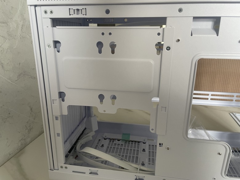 居然可以全部拆光光？！聯力A3-mATX一款緊湊靈活安裝的小機殼開箱
