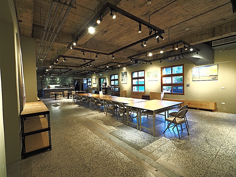 宜蘭文學館、宜蘭設治紀念館、宜蘭人故事館、蘭陽原創館、丟丟噹森林公園、幾米廣場 — 搭火車去宜蘭旅行之 宜蘭城南散步