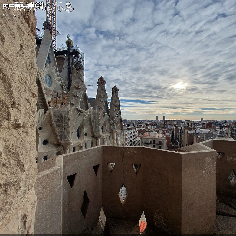 [大頭貓的海島] 巴塞隆納 聖家堂 (Spain: Barcelona's Sagrada Familia)