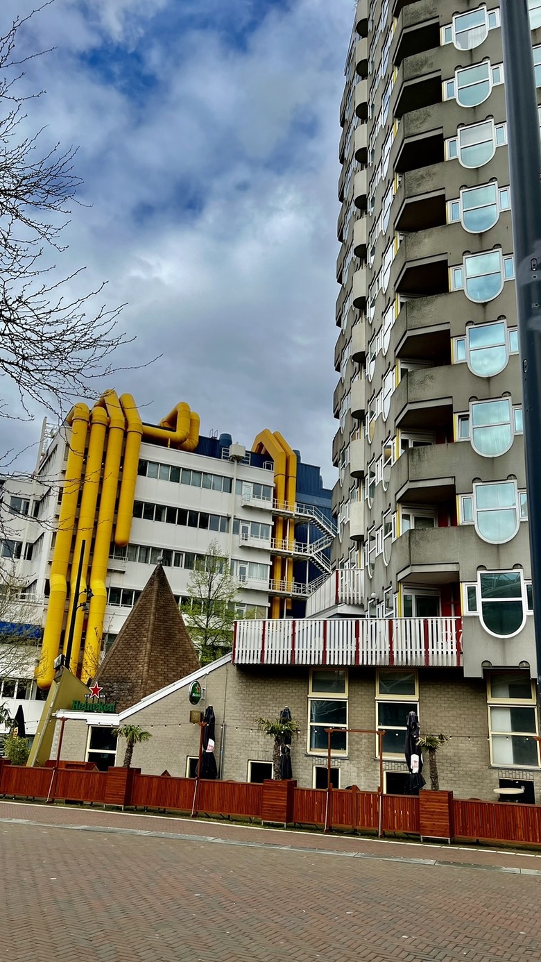 113年4月9日(星期二)鹿特丹景點住宿晚餐