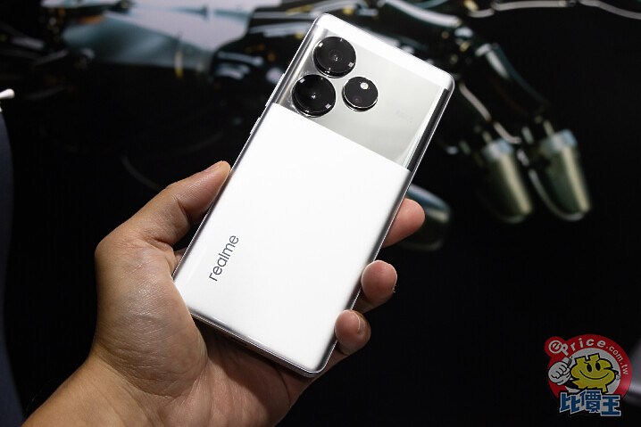 realme GT 6 7/26 正式開賣售價 ,990 元