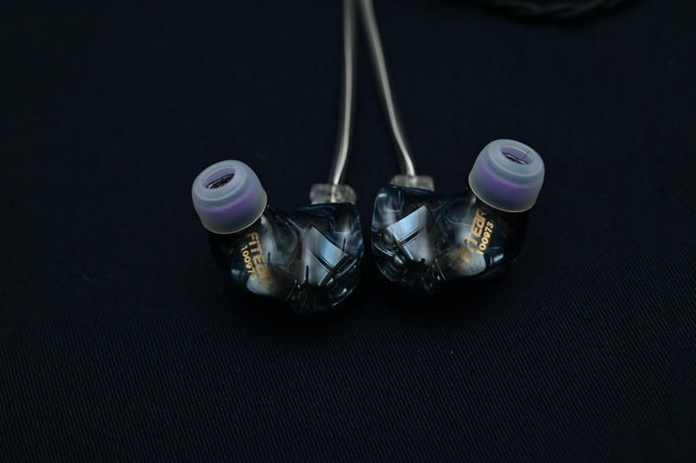 日本購買須山補聴器FITEAR 客製化耳機心得與TG335開箱