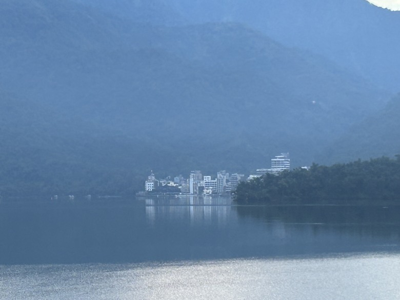 日月潭環潭自行道(下)向山段水上自行車道