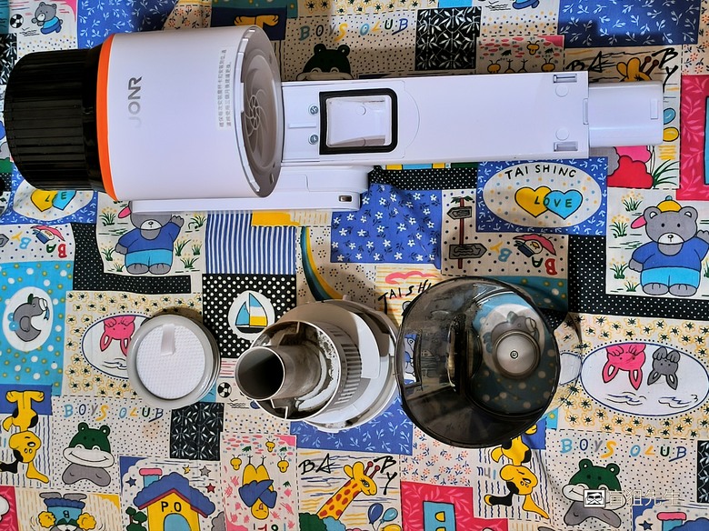 【盲狙小短篇】JONR VC10 PRO | 一站式收納!!自動集塵、自動充電，25kPa強猛吸力的超淨化無線吸塵器