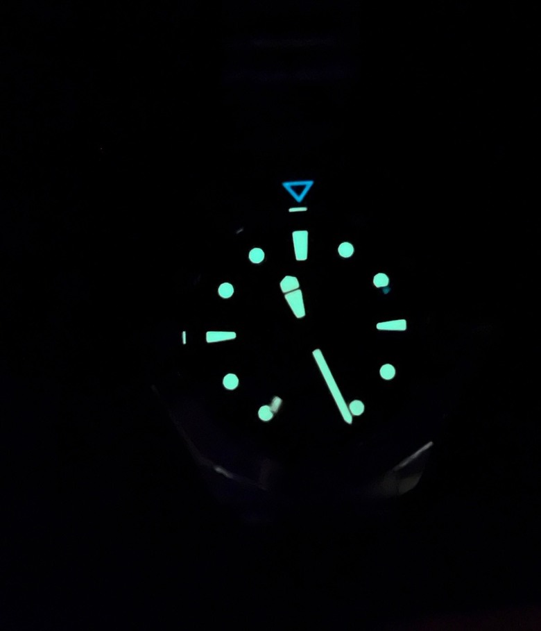 西裝暴徒 - 泰格豪雅潛水錶AQUARACER GMT