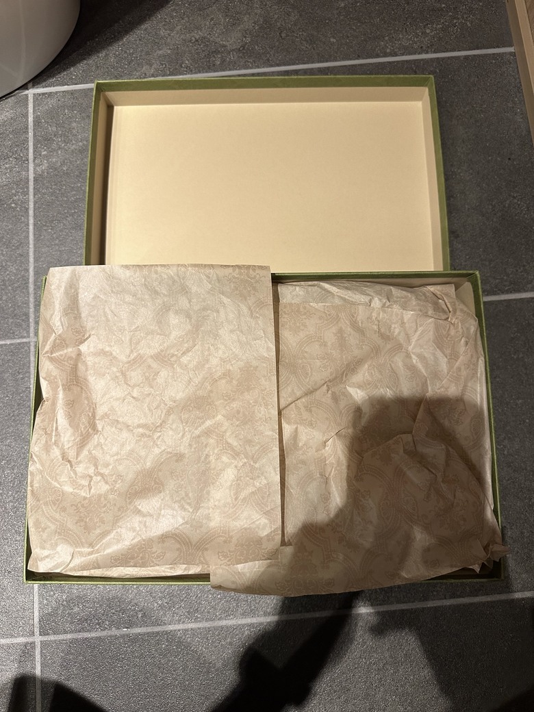 「日本名古屋自由行開箱」GUCCI x PALACE sneakers