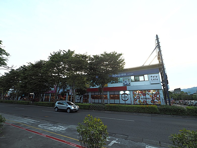 宜蘭文學館、宜蘭設治紀念館、宜蘭人故事館、蘭陽原創館、丟丟噹森林公園、幾米廣場 — 搭火車去宜蘭旅行之 宜蘭城南散步