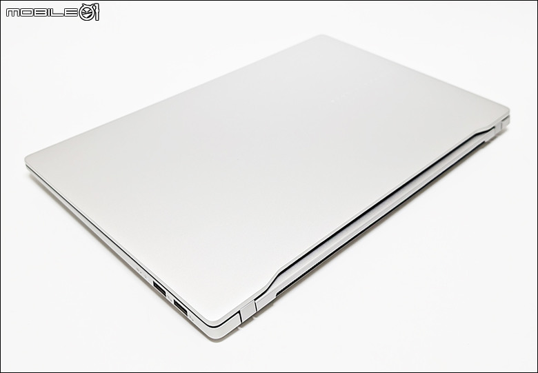 快速開箱：ASUS Vivobook S 15 S5507QA
