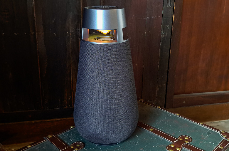 療癒美型與渾厚音效的完美結合 LG XBOOM 360° 小宇宙全景聲藍牙音響實際使用分享