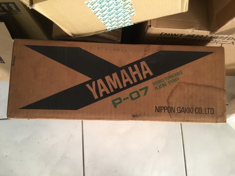 老(古董?)黑膠唱盤 YAMAHA P07簡單開箱