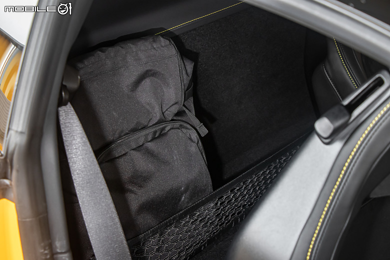 Lotus Emira V6 First Edition 試駕|純種跑車就該如此打造!