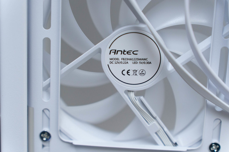 [開箱] 270度環景機殼 安鈦克 ANTEC C3 ARGB