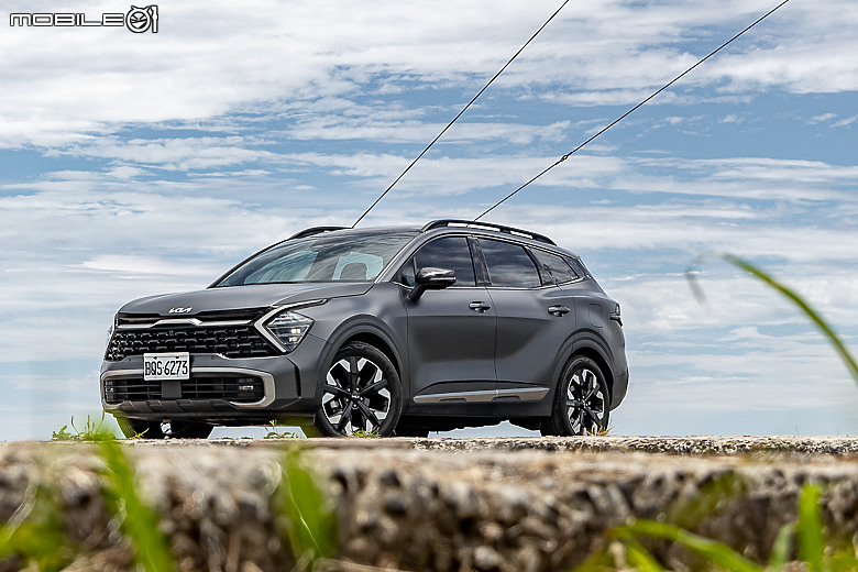 Kia Sportage X-Line 4WD 試駕|以前衛設計、豐富配備打動人心的特色休旅!