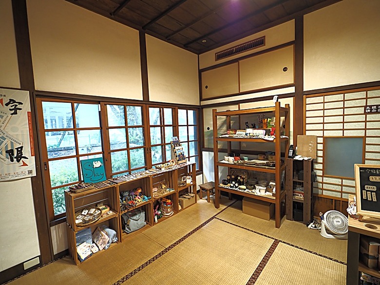 宜蘭文學館、宜蘭設治紀念館、宜蘭人故事館、蘭陽原創館、丟丟噹森林公園、幾米廣場 — 搭火車去宜蘭旅行之 宜蘭城南散步