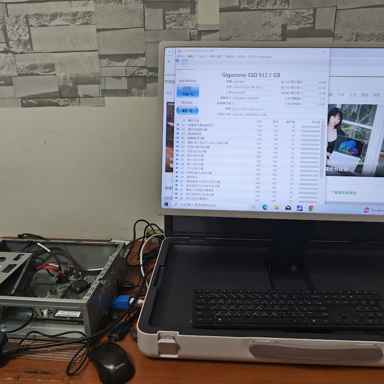 人見人愛 LG 閨蜜機 StanbyME Go 【行動】智慧顯示器 讀書會研習/影音撥放平台 一機萬用的完美詮釋
