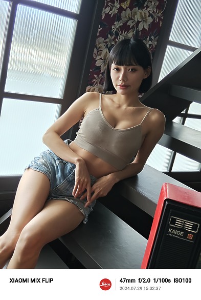 小米Xiaomi MIX Flip測試｜徠卡影像加持、外螢幕有新意！
