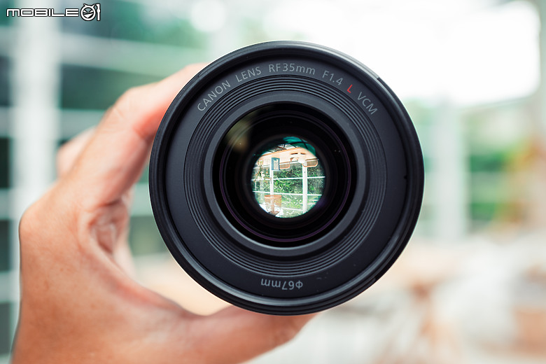 Canon RF 35mm f/1.4L VCM 評測報告｜攝錄一體、更輕更小更強大！