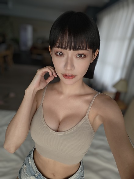 小米Xiaomi MIX Flip測試｜徠卡影像加持、外螢幕有新意！