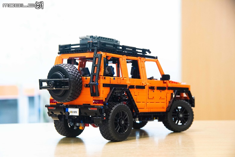 【開箱】樂高LEGO 42177賓士G-Class、42172 McLaren P1實拍,八月送禮優質選!