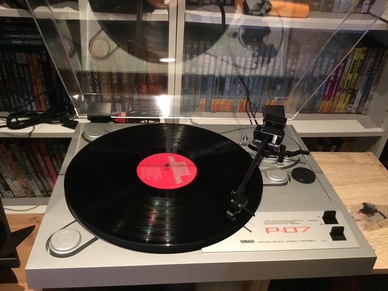 老(古董?)黑膠唱盤 YAMAHA P07簡單開箱