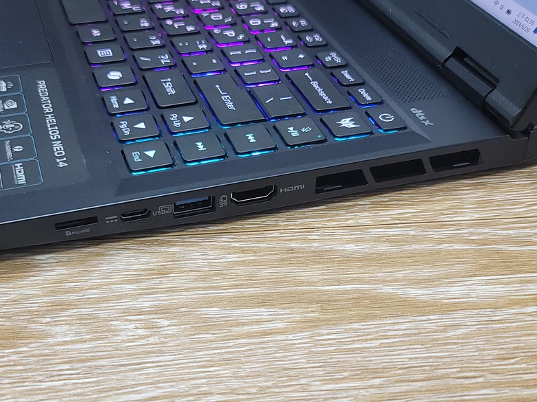[心得] Predator Helios Neo 14便攜高效電競機