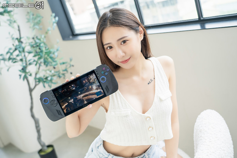 點我看大圖 ROG Ally X 測試報告|容量續航皆翻倍的「旗艦進化版」遊戲掌機!