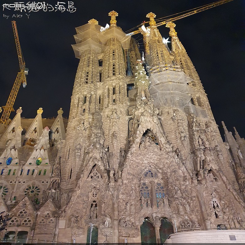 [大頭貓的海島] 巴塞隆納 聖家堂 (Spain: Barcelona's Sagrada Familia)