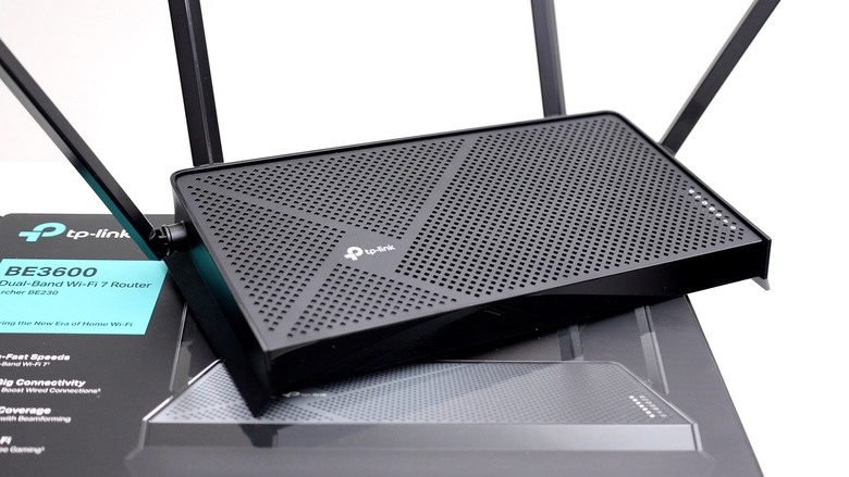 WiFi 7 平價搶市！TP-Link Archer BE230 一台價格不到三千的 Wi-Fi 7 路由器