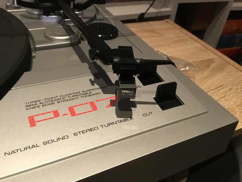 老(古董?)黑膠唱盤 YAMAHA P07簡單開箱