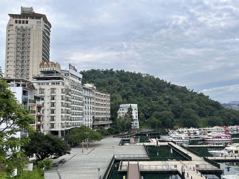 日月潭環潭自行道(下)向山段水上自行車道