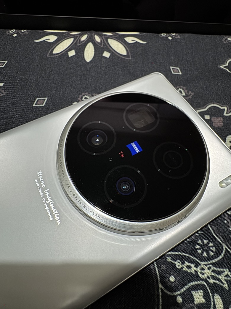 遲來的滅霸vivo X100 Ultra