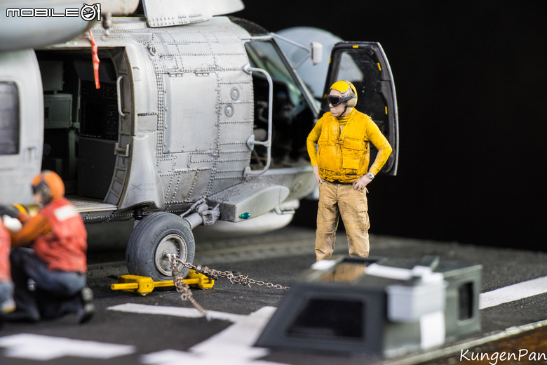 點我看大圖 中華民國海軍反潛航空大隊 S-70C(M)-1 神鷹反潛直昇機