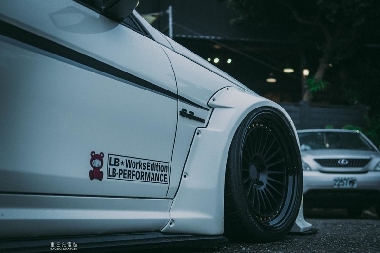 Mercedes-AMG C63 Estate（S204）車主開箱心得評價：全球唯一五門LB-WORKS寬體C63！